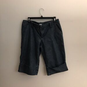 Gap Dark Denim Capri Shorts